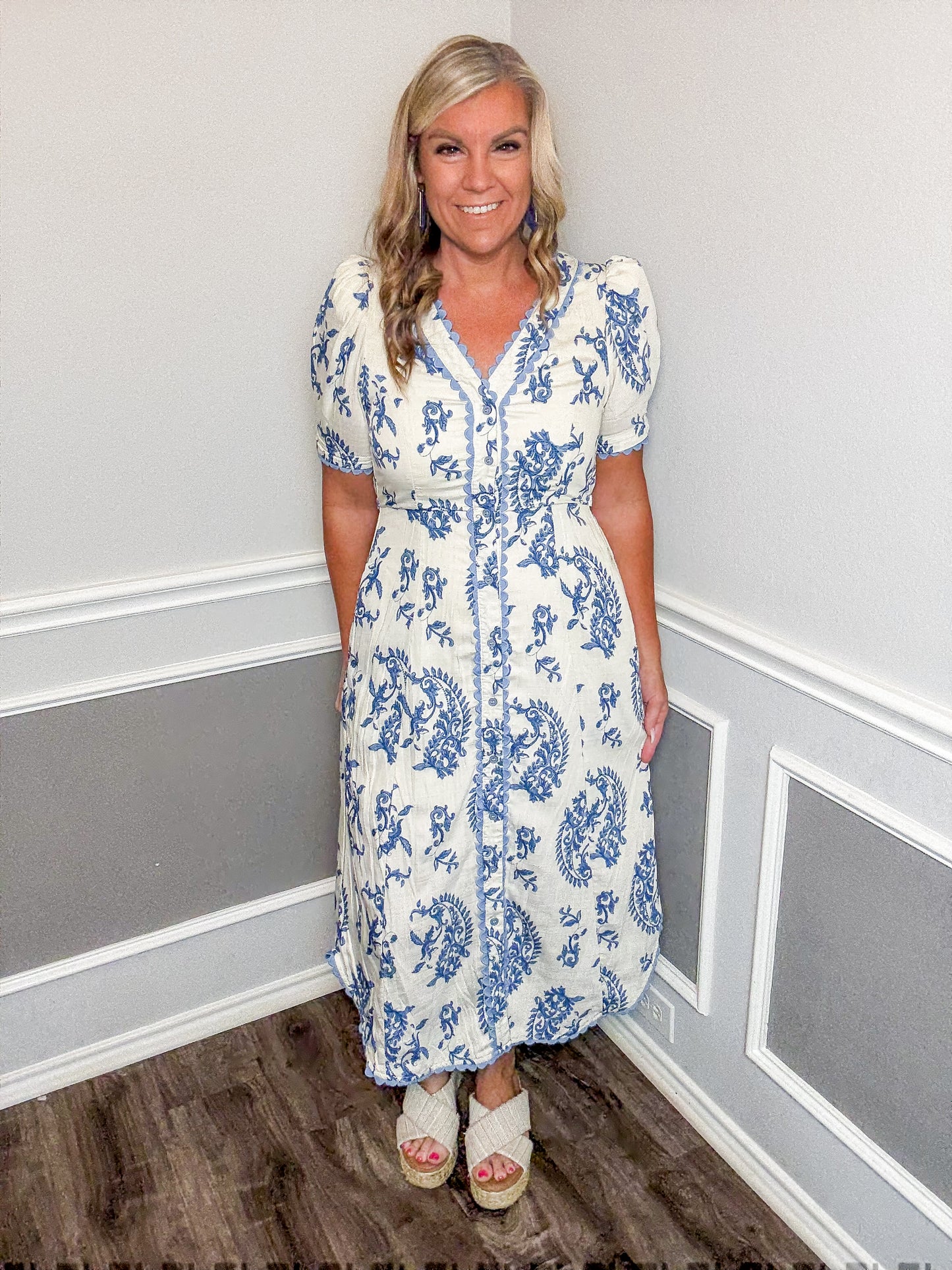 Floral Scalloped Midi Dress