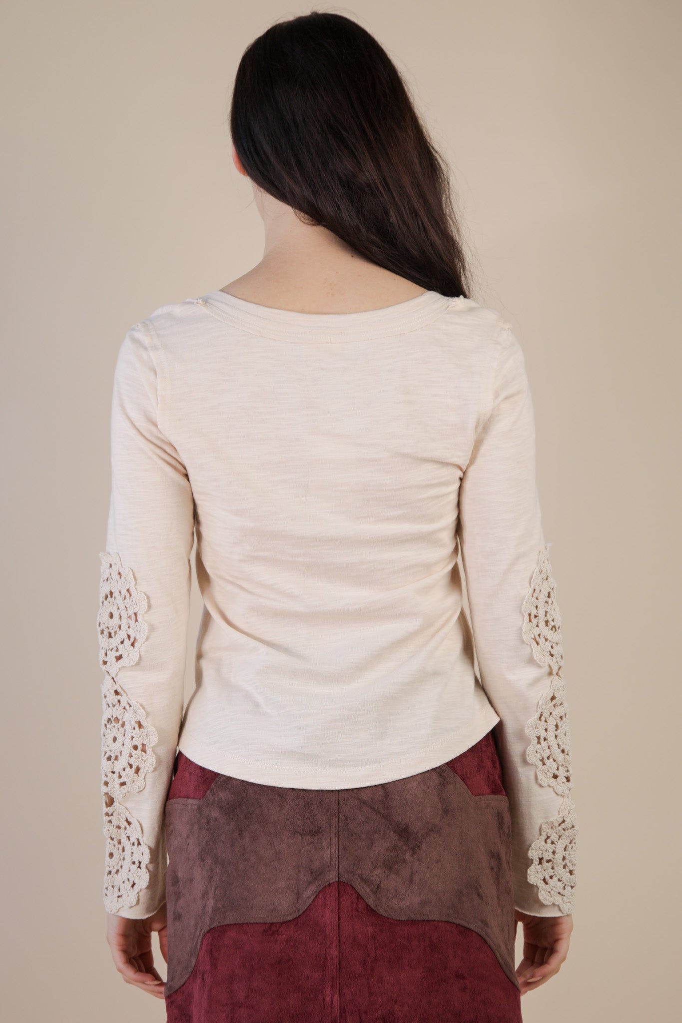 Sleeve Lace Trim Solid Knit Top
