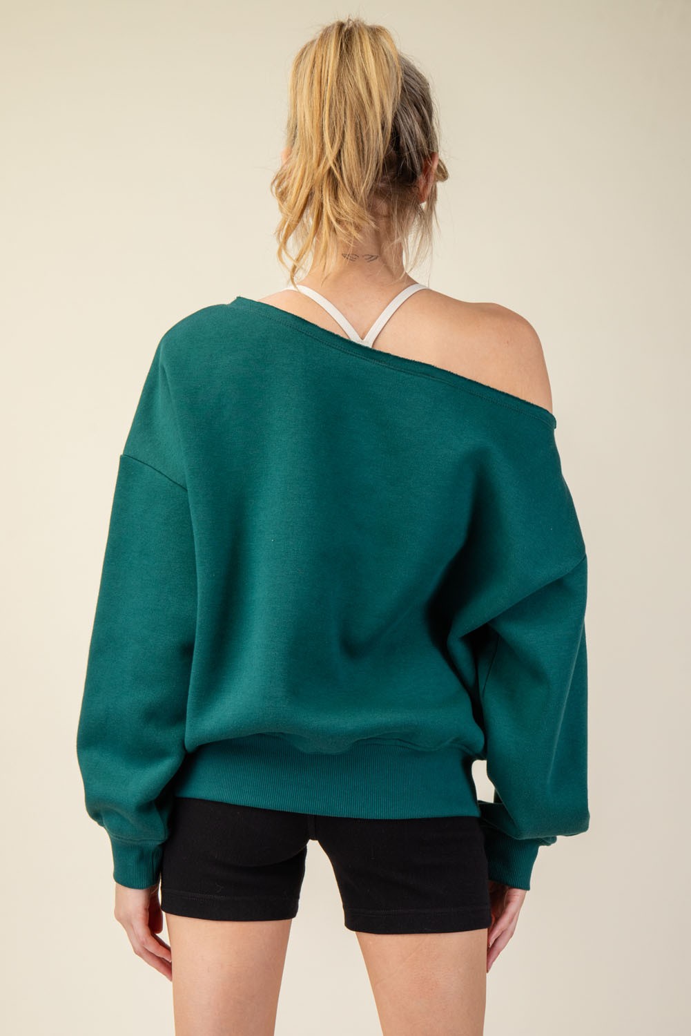Off the Shoulder Sweatshirt |HUNTER|