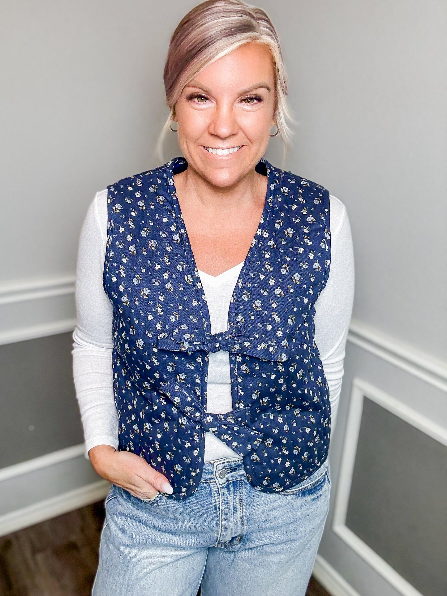 Floral Print Front Tie Quilted Vest