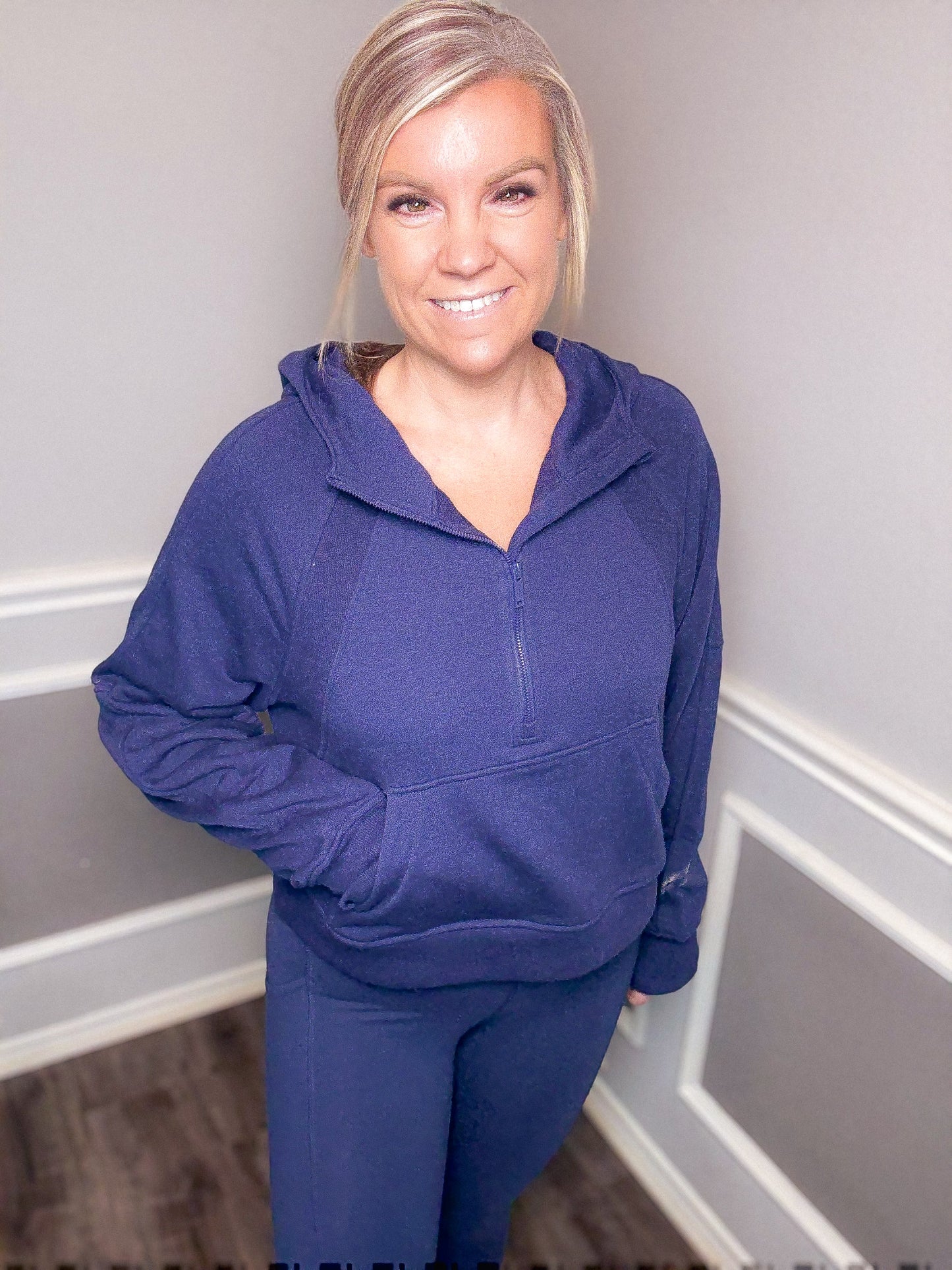 French Terry Cropped Hoodie |Navy|