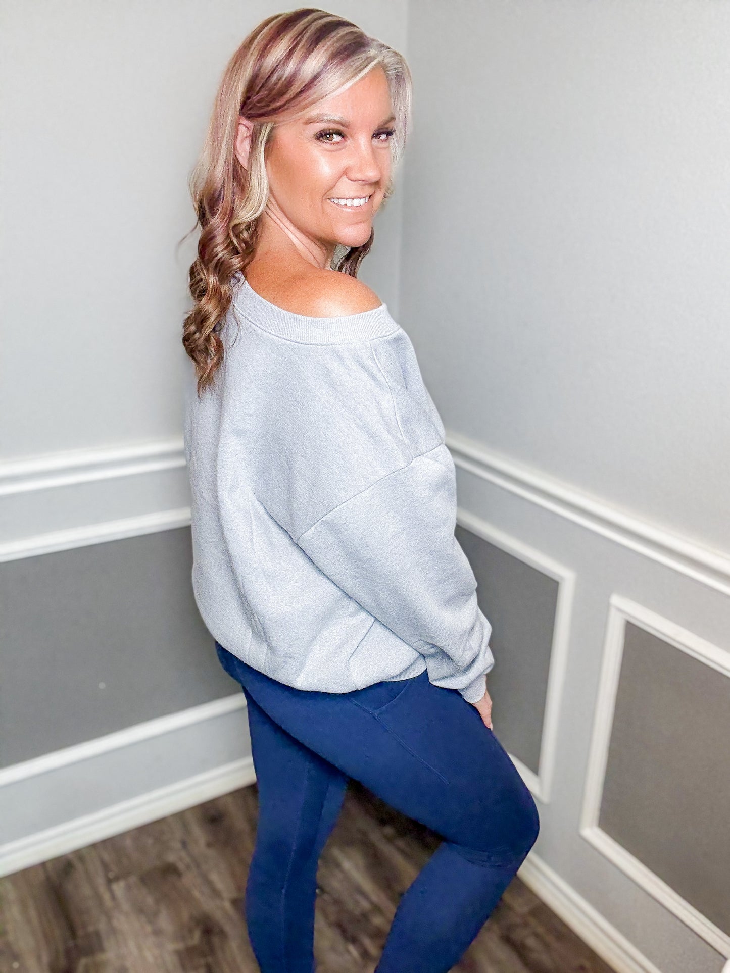 Fleece Boat Neck Sweatshirt |GREY|