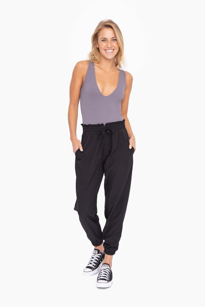 Cuffed Essential High Waisted Joggers |BLACK| - 1 small left