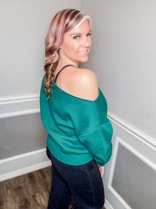 Off the Shoulder Sweatshirt |HUNTER|