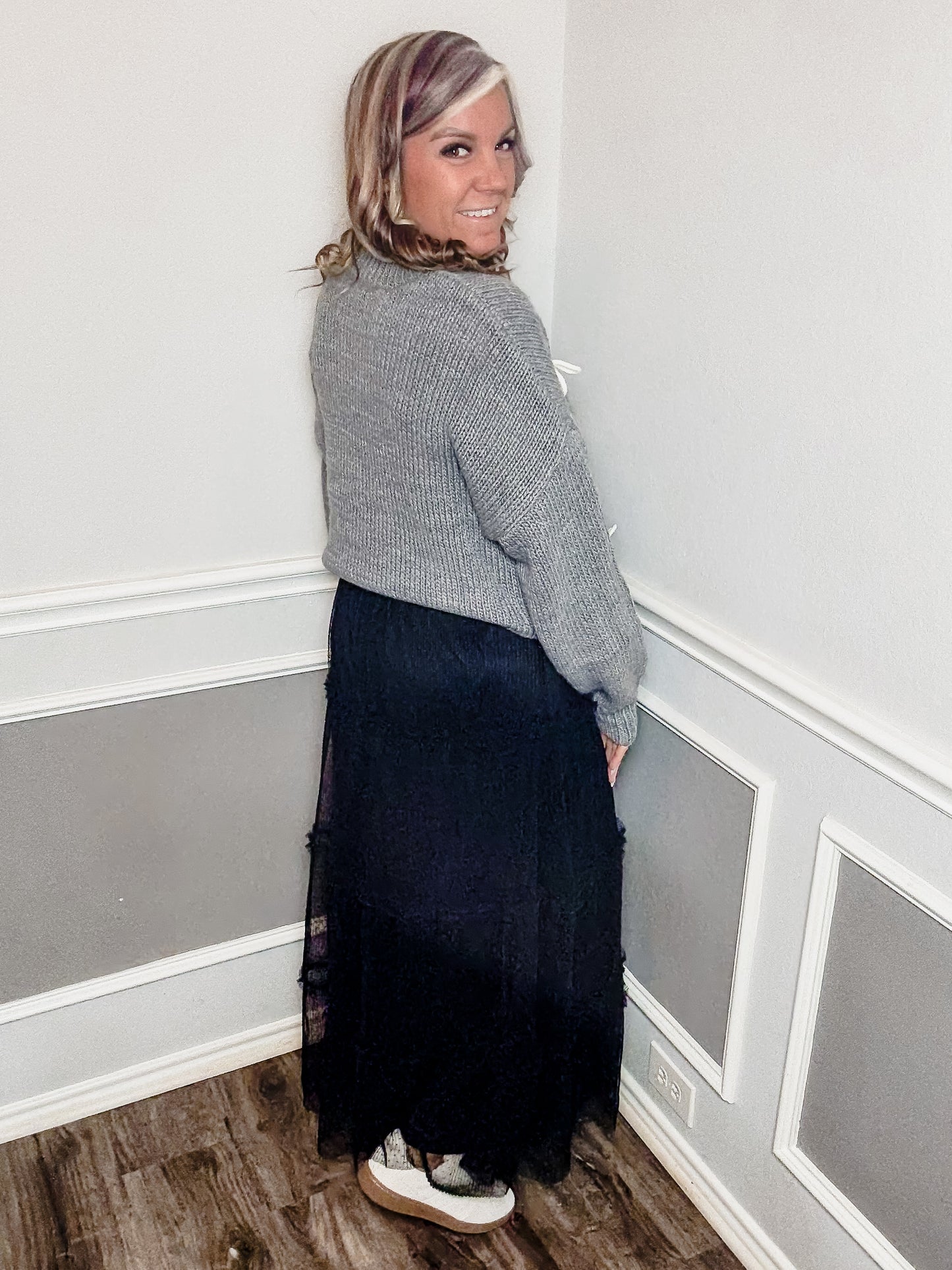 Tulle Tiered Midi Skirt |BLACK|