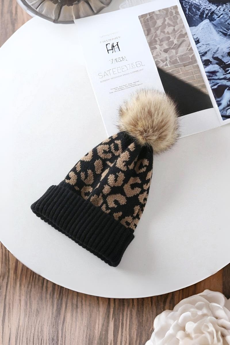 Leopard Pattern Knit Pom Pom Beanie