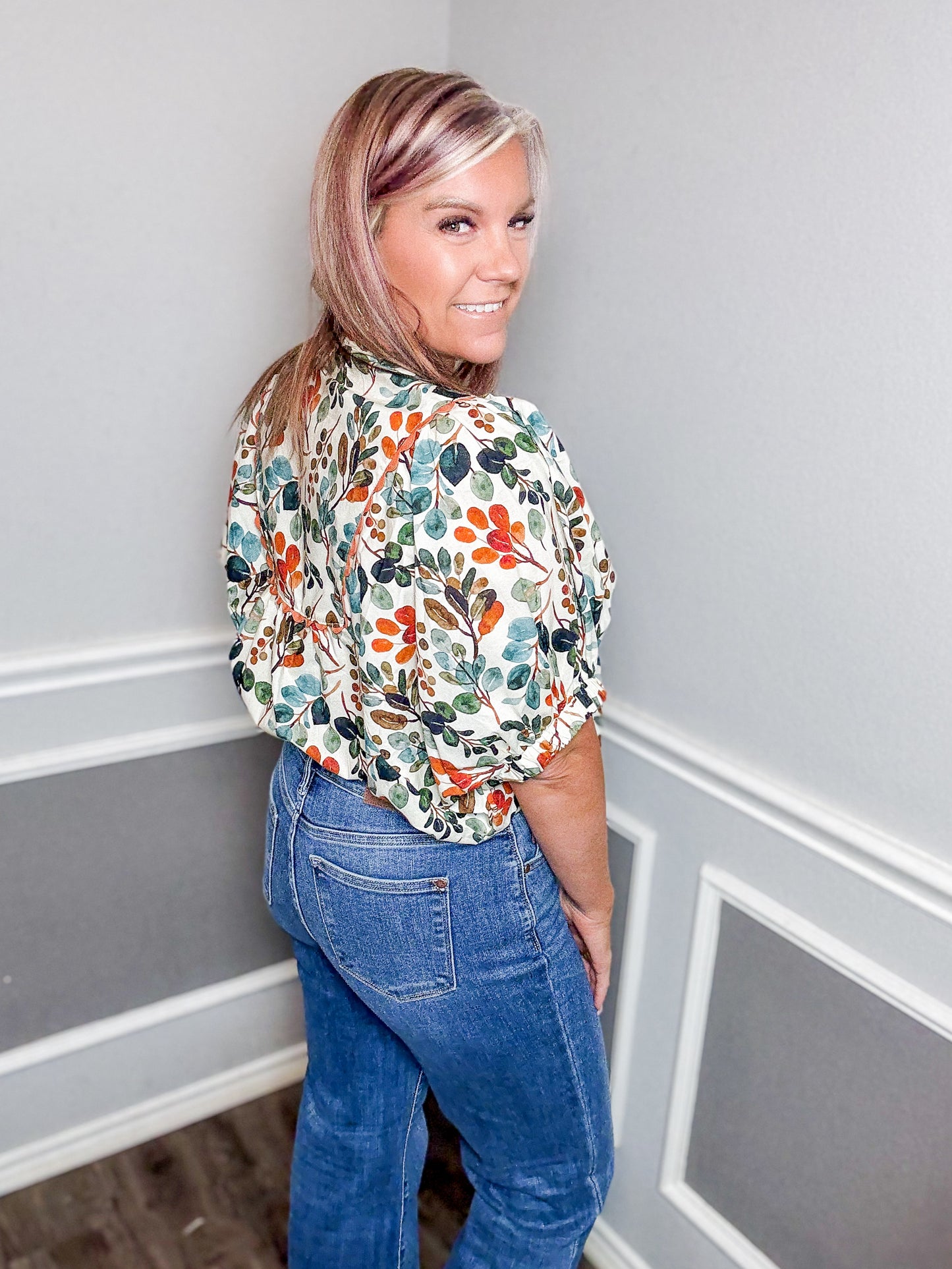 Botanical Print Scallop Trim Top