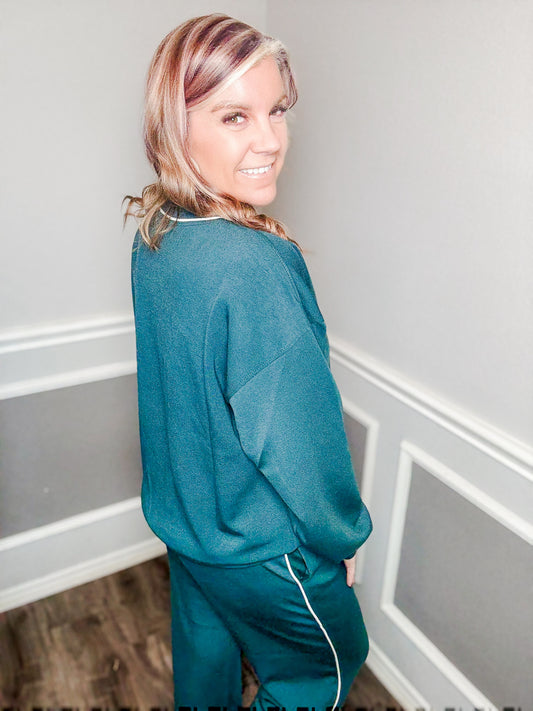 Modal Scuba Piping Top