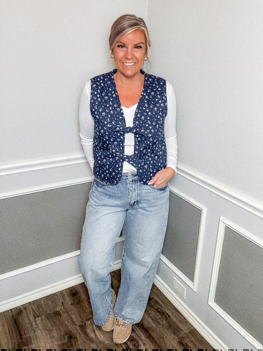 Floral Print Front Tie Quilted Vest
