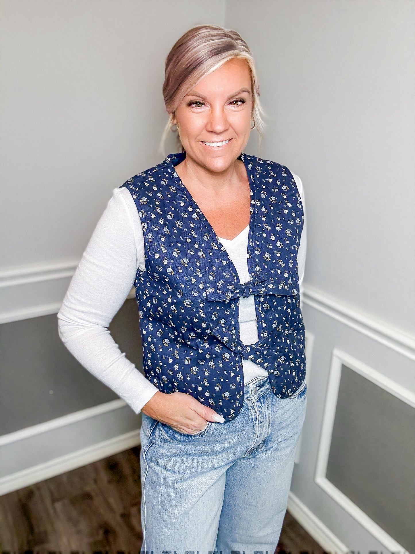 Floral Print Front Tie Quilted Vest