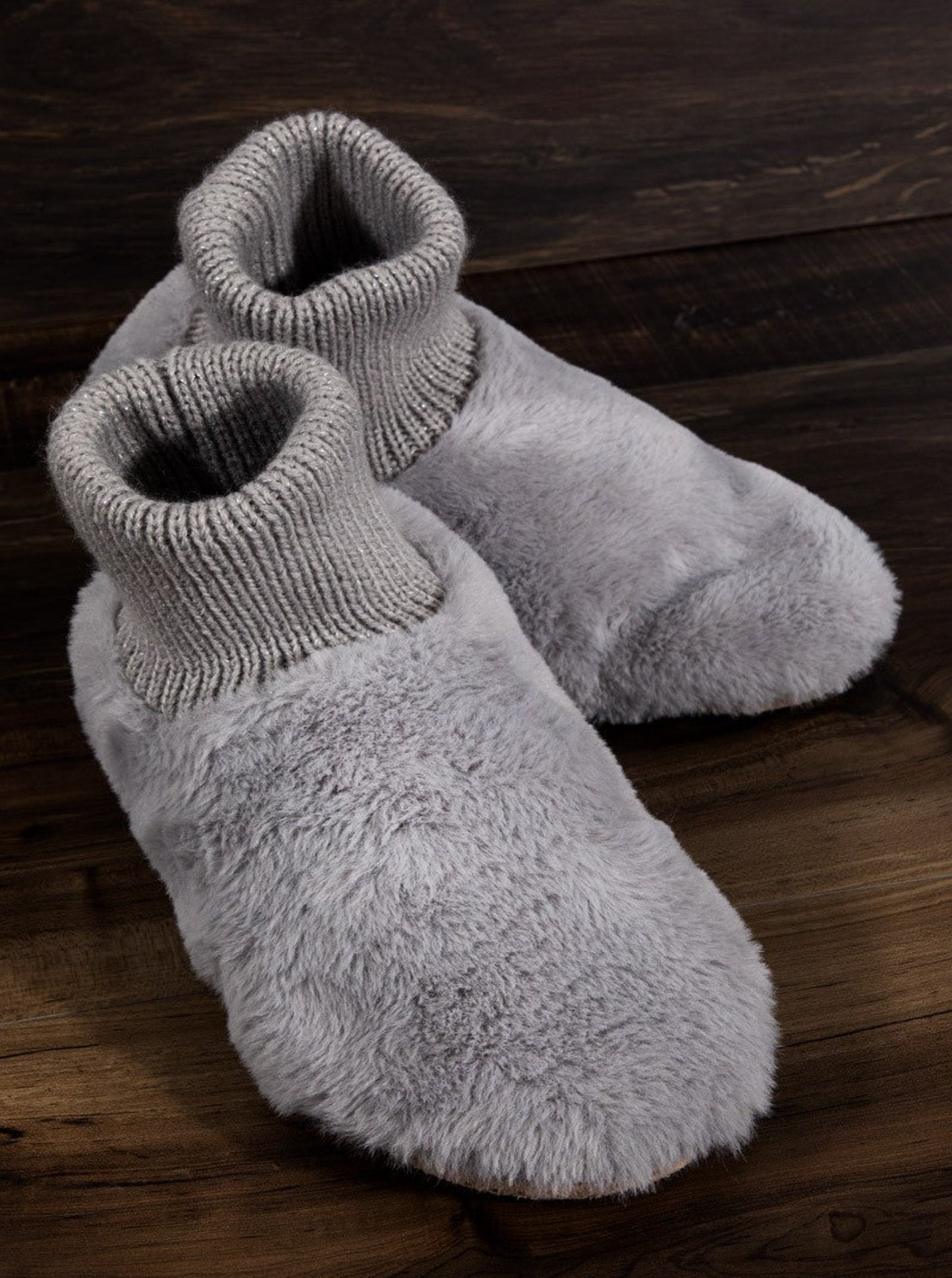 Metallic Ribbed Fur Slippers